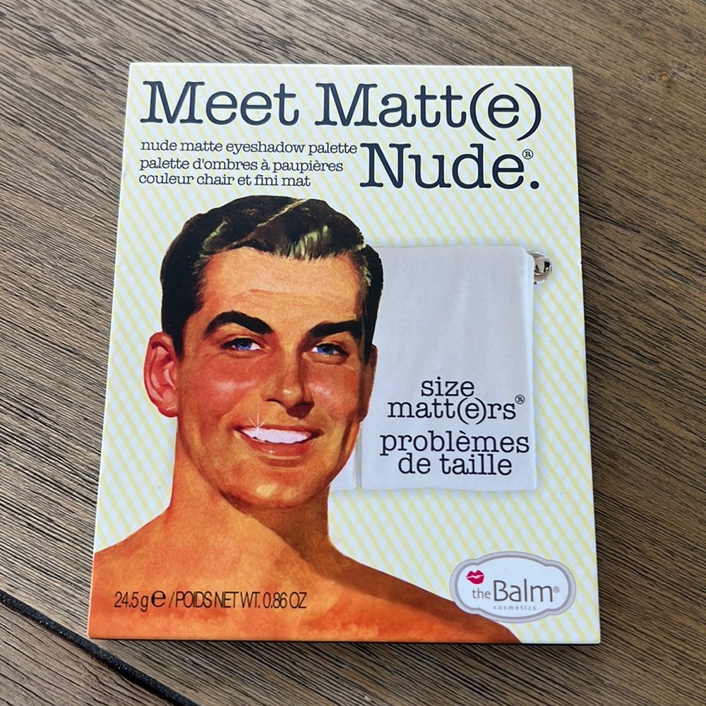 New meet matt(e) nude palette.